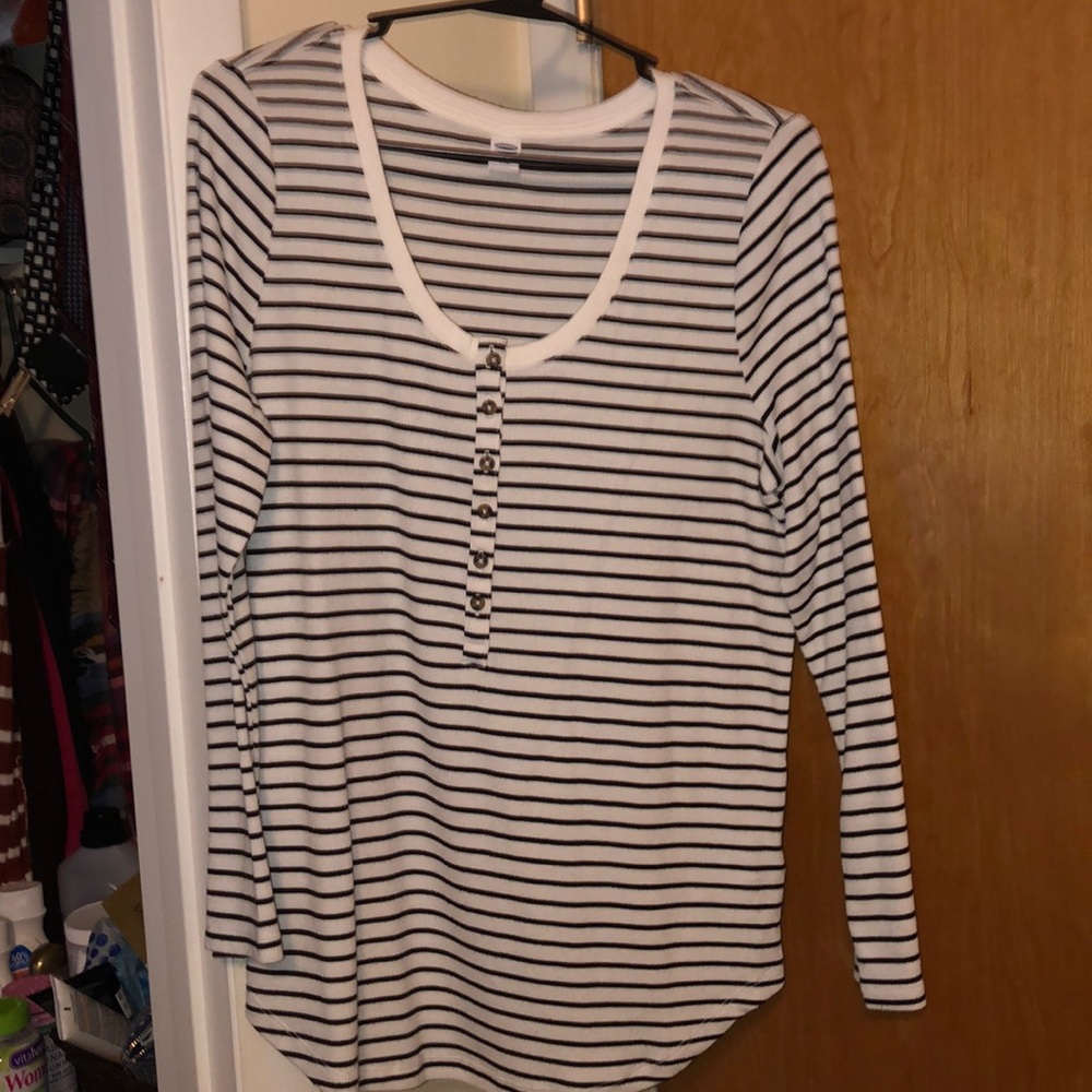 Mid sleeve blouse